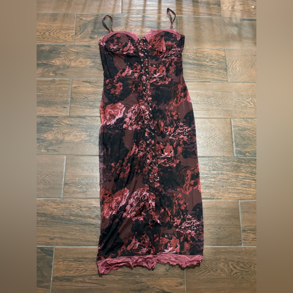 Fashion Nova Red and Black Midi Dress